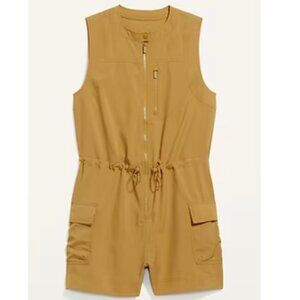 Old Navy Active StretchTech 3" Inseam Zip Utility Romper "Stone Castle" EUC - MP